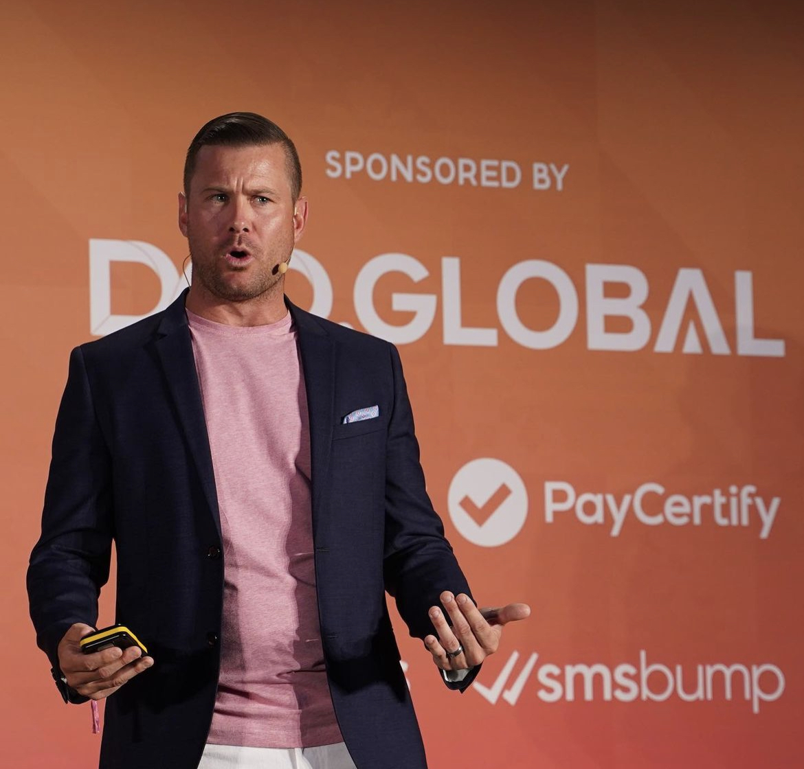 Alex Brown speaking at Facebook and Ecommerce Mastery Live in Barcelona